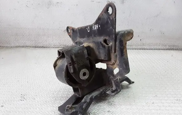 Toyota Yaris Gearbox mount