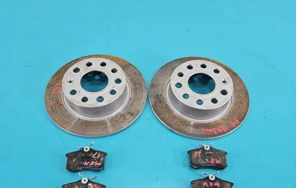 Audi A3 S3 8P Brake discs and calipers set IMPRK1510282