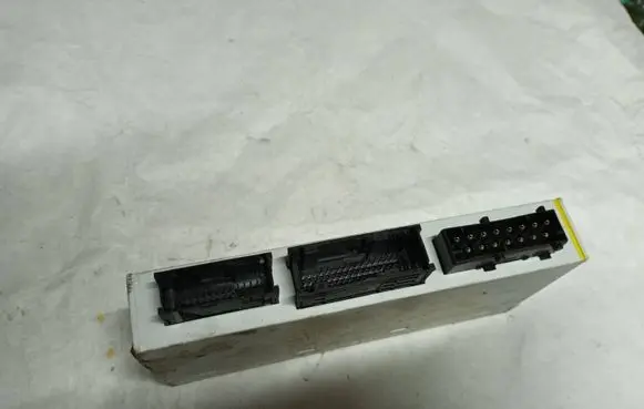 BMW 3 E46 Central body control module 6944843 689667