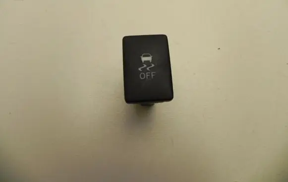 Toyota Avensis T270 ESP (stability program) switch 15C032