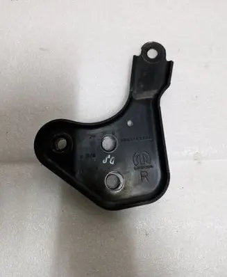 Jeep Grand Cherokee WL Steering rack mounting bracket 68517612AB