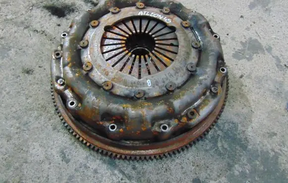 Nissan Atleon Clutch set kit