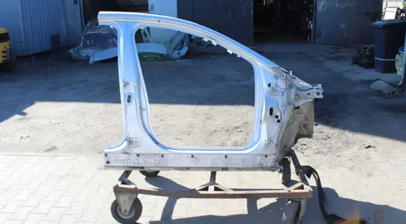 Ford Focus Front piece kit 5777553