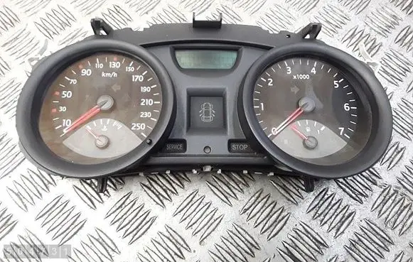 Renault Megane II Speedometer (instrument cluster) 8200306535