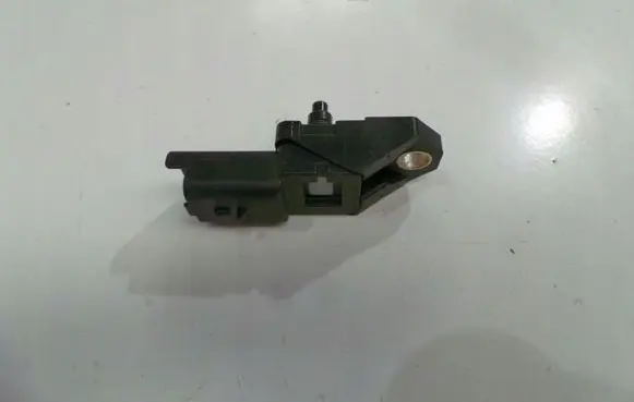 Opel Grandland X Air pressure sensor 9817007580
