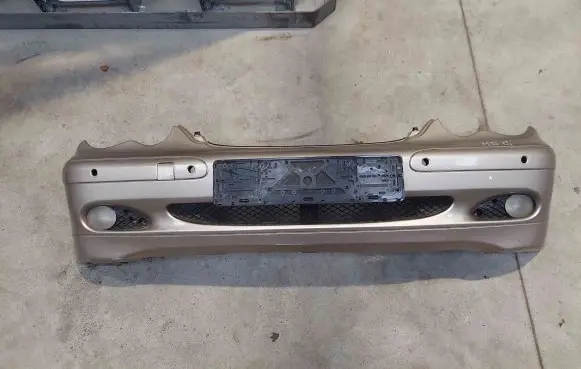 Mercedes-Benz C AMG W203 Front bumper A203885002