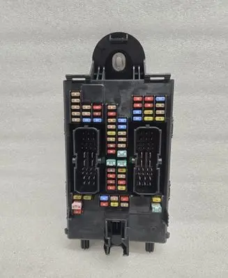 Volvo XC90 Fuse module 31346672