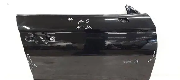 Audi A5 Front door 8W8831052F