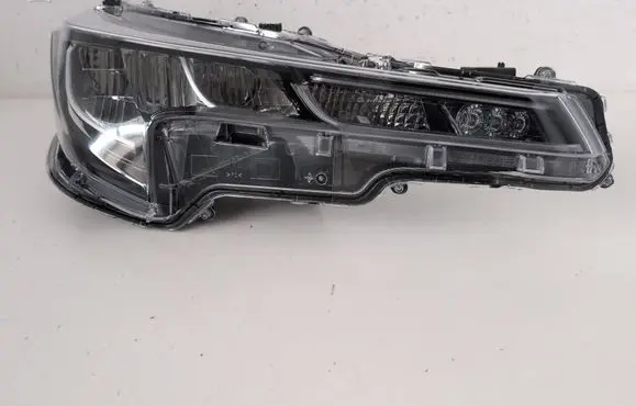 Toyota Corolla E210 E21 Headlight/headlamp 8111002S60 90119224
