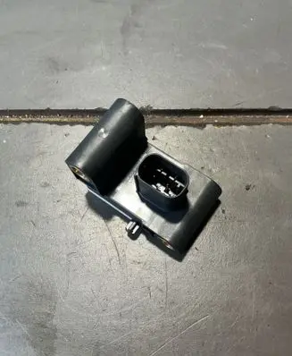 BMW X5 E70 Airbag deployment crash/impact sensor 6911003