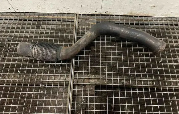 Mercedes-Benz GLA W156 X156 Muffler/silencer 1056451
