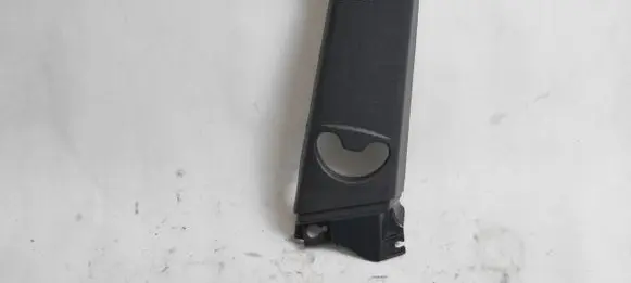 BMW 1 E81 E87 (B) pillar trim (top) 7058334