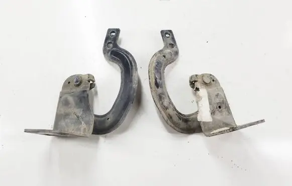 Peugeot 3008 I Tailgate/trunk/boot hinge