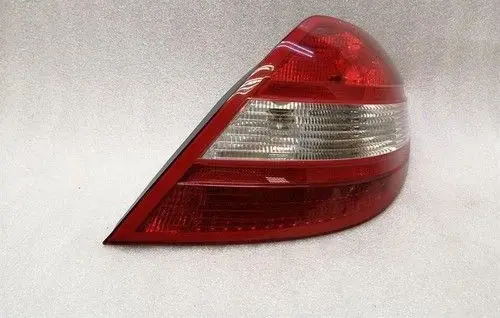 Mercedes-Benz SLK R171 Rear tail light reflector A1718200264