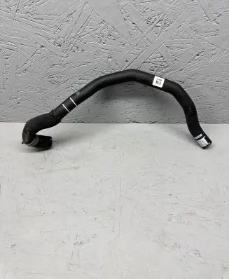 Audi A4 S4 B9 8W Engine coolant pipe/hose 8W0145919K