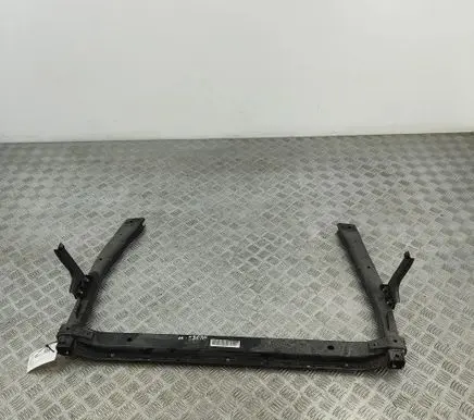 Volvo XC40 Front bumper cross member 32333099