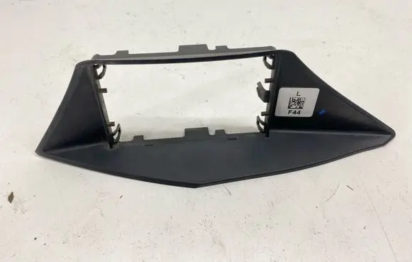 BMW 2 F44 Front bumper mounting bracket 9481589 51129481589