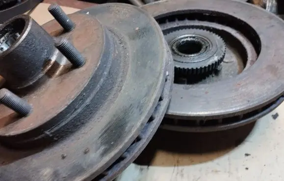 Chevrolet Tahoe Rear brake disc