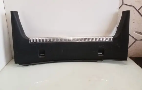 Volkswagen Bora Tailgate trim 1J5863459J