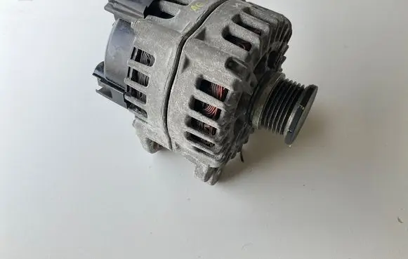 Audi A6 S6 C7 4G Generator/alternator 04L903017C 2621147C 415015494