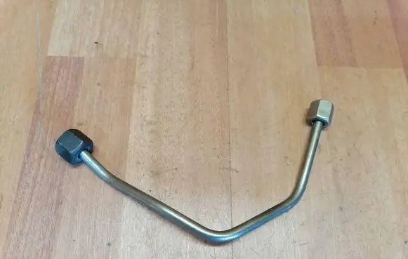 Citroen C4 Grand Picasso Fuel injector supply line/pipe 1570Q1