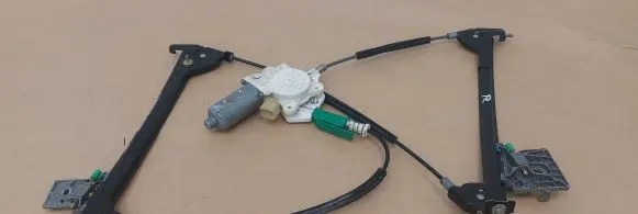 Mercedes-Benz SL R230 Front door window regulator with motor A2308201042 106257102