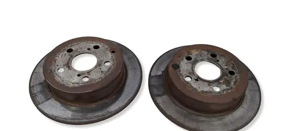 Toyota Corolla Verso AR10 Rear brake disc 