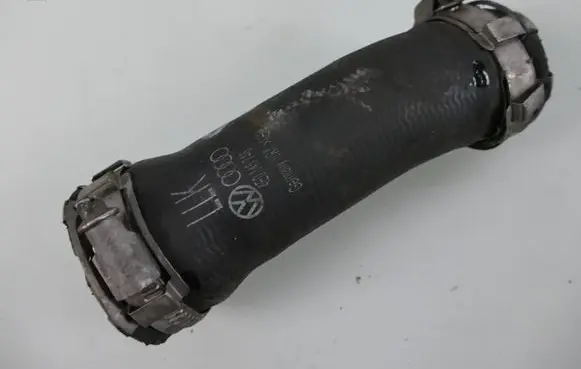 Audi A8 S8 D3 4E Intercooler hose/pipe 4E0145746