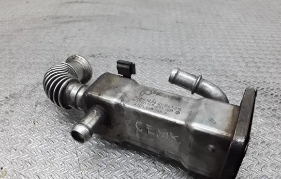 Renault Scenic II - Grand scenic II EGR valve cooler 8200360566A