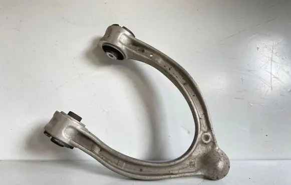 Mercedes-Benz C W205 Front lower control arm/wishbone