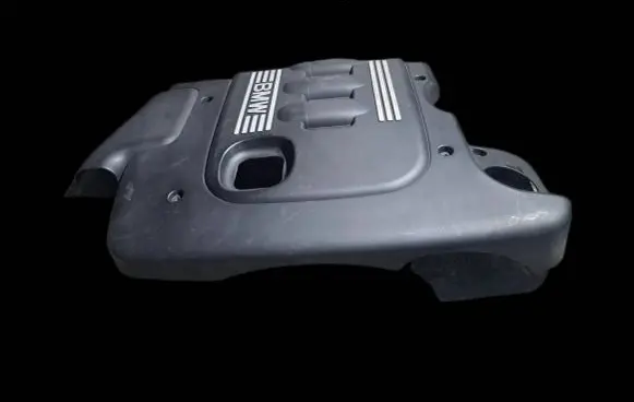 BMW X3 E83 Engine cover (trim) 7789000