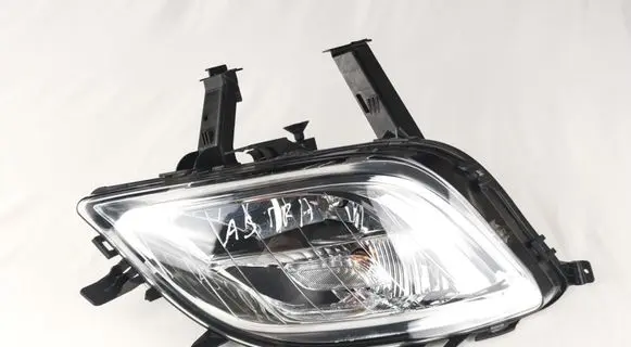 Opel Astra J Front fog light 13293619 662588537