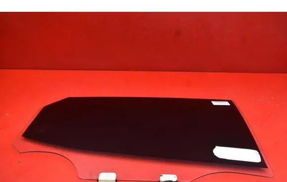 MG ZS Rear door window glass 