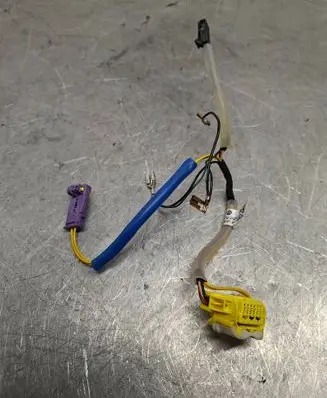 Volkswagen PASSAT B6 Airbag squib ring wiring 1K0971584C
