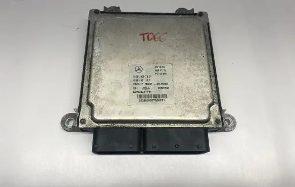 Mercedes-Benz CLS C218 X218 Engine control unit/module A6519007401 A6519011801