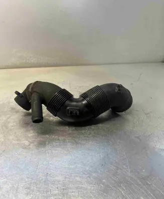 Volkswagen Golf VI Air intake hose/pipe 446196