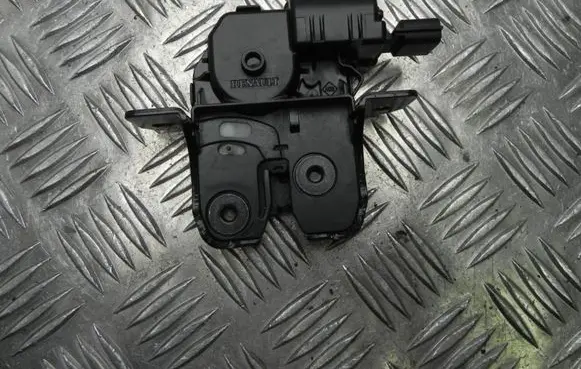 Renault Clio IV Tailgate/trunk/boot lock/catch/latch 846500003R T1820