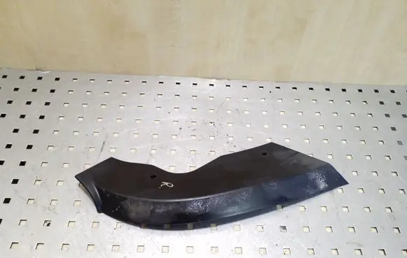 Under headlight/headlamp trim