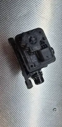 BMW X1 U11 Electric auxiliary coolant/water pump 9462114
