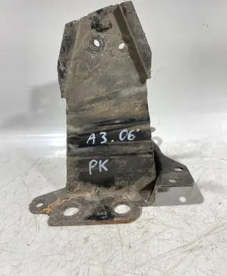 Audi A3 S3 8P Front bumper shock/impact absorber 8p0807133