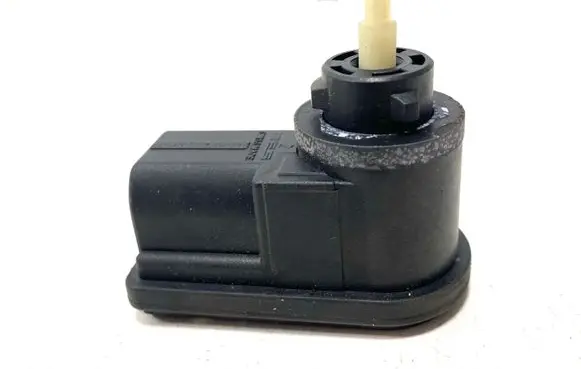 Ford Focus Headlight level adjustment motor XS4X13K198AB