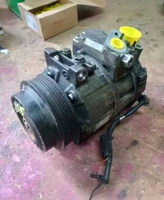 Mercedes-Benz CLK AMG A208 C208 Air conditioning (A/C) compressor (pump) A0022305011 20006496A