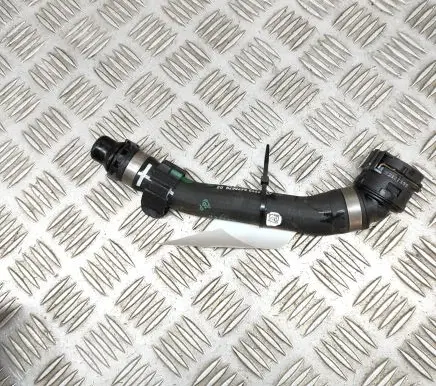 BMW i4 Engine coolant pipe/hose 8475679