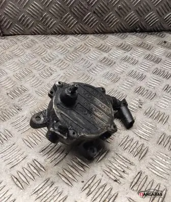 Volvo S80 Vacuum pump 08699237