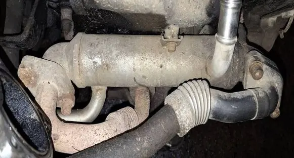 Volkswagen Sharan EGR valve cooler 