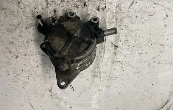 Nissan Pathfinder R51 Vacuum pump