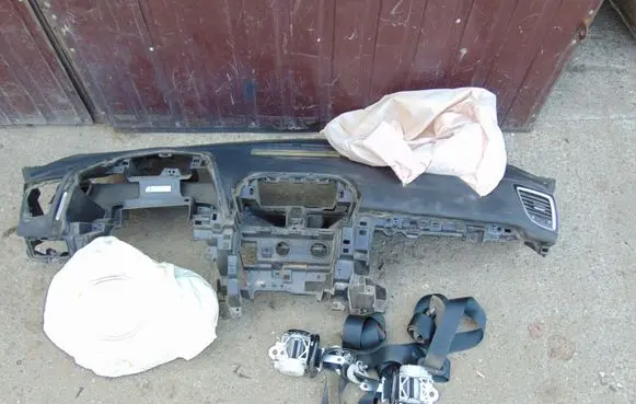 Mazda 3 III Airbag set with panel 