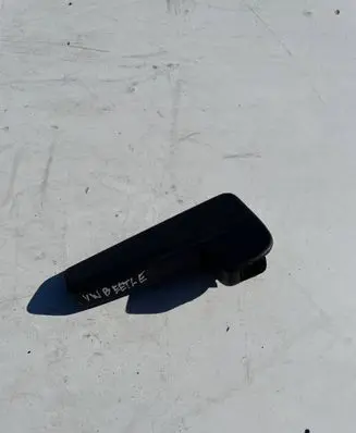 Volkswagen Beetle A5 Engine bonnet (hood) release handle