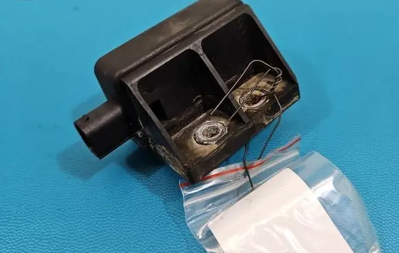 Mercedes-Benz C W203 ESP acceleration yaw rate sensor A0025427218 IMPRK1578147