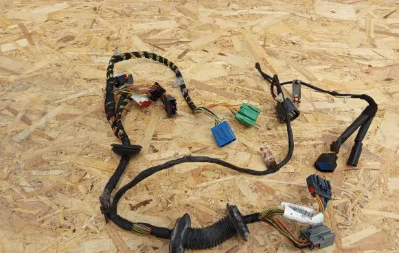 Jaguar XJ X350 Front door wiring loom 2W9314631FLA 2W9314631 E11442258000